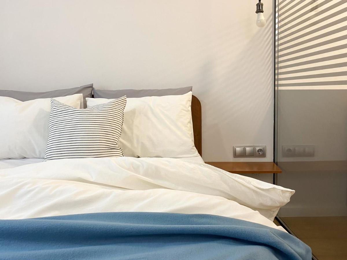 Студия В Стиле Loft В Центре Города Ałma Ata Zewnętrze zdjęcie